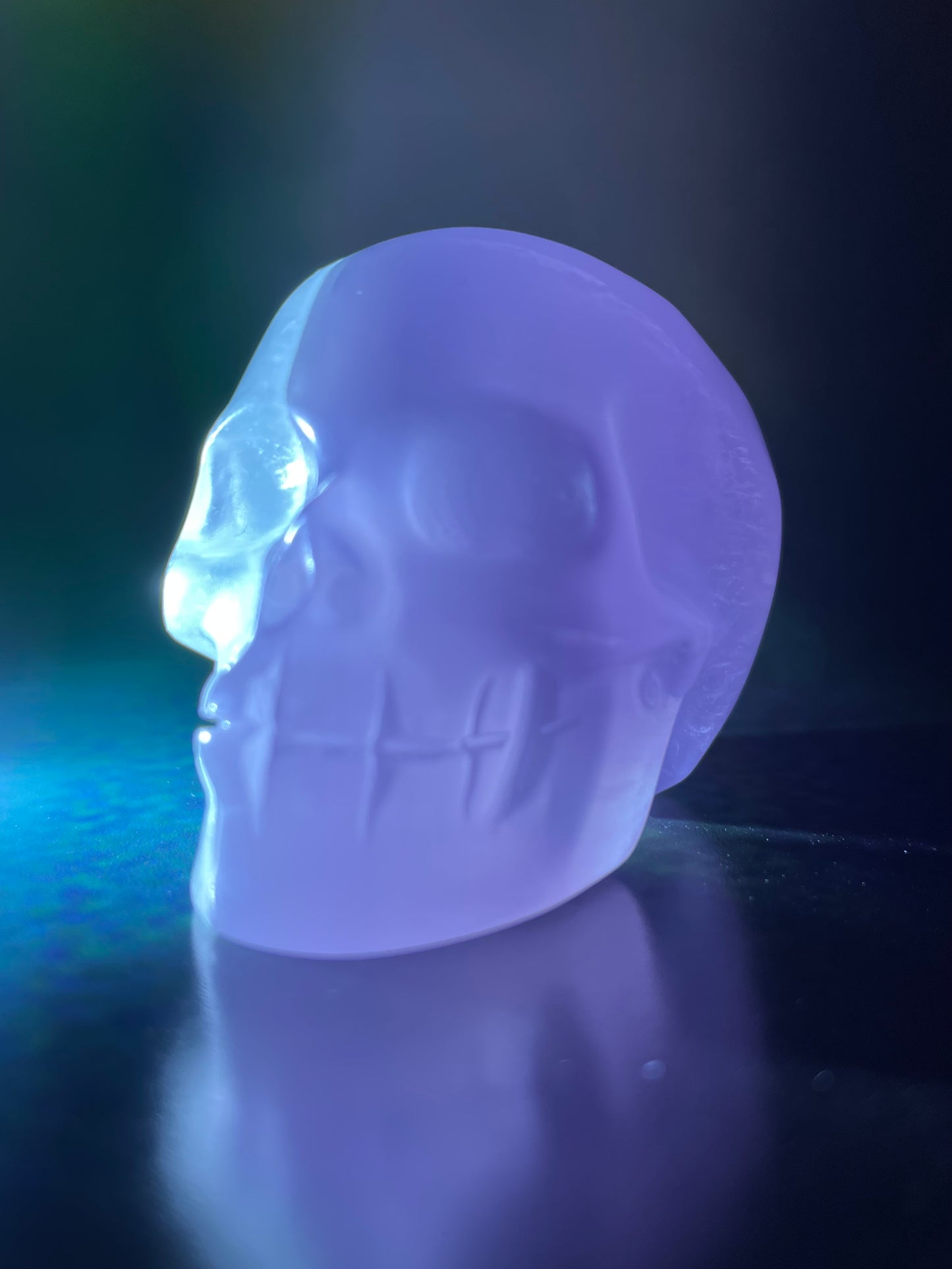 Fluorite Skull Purple-Clear