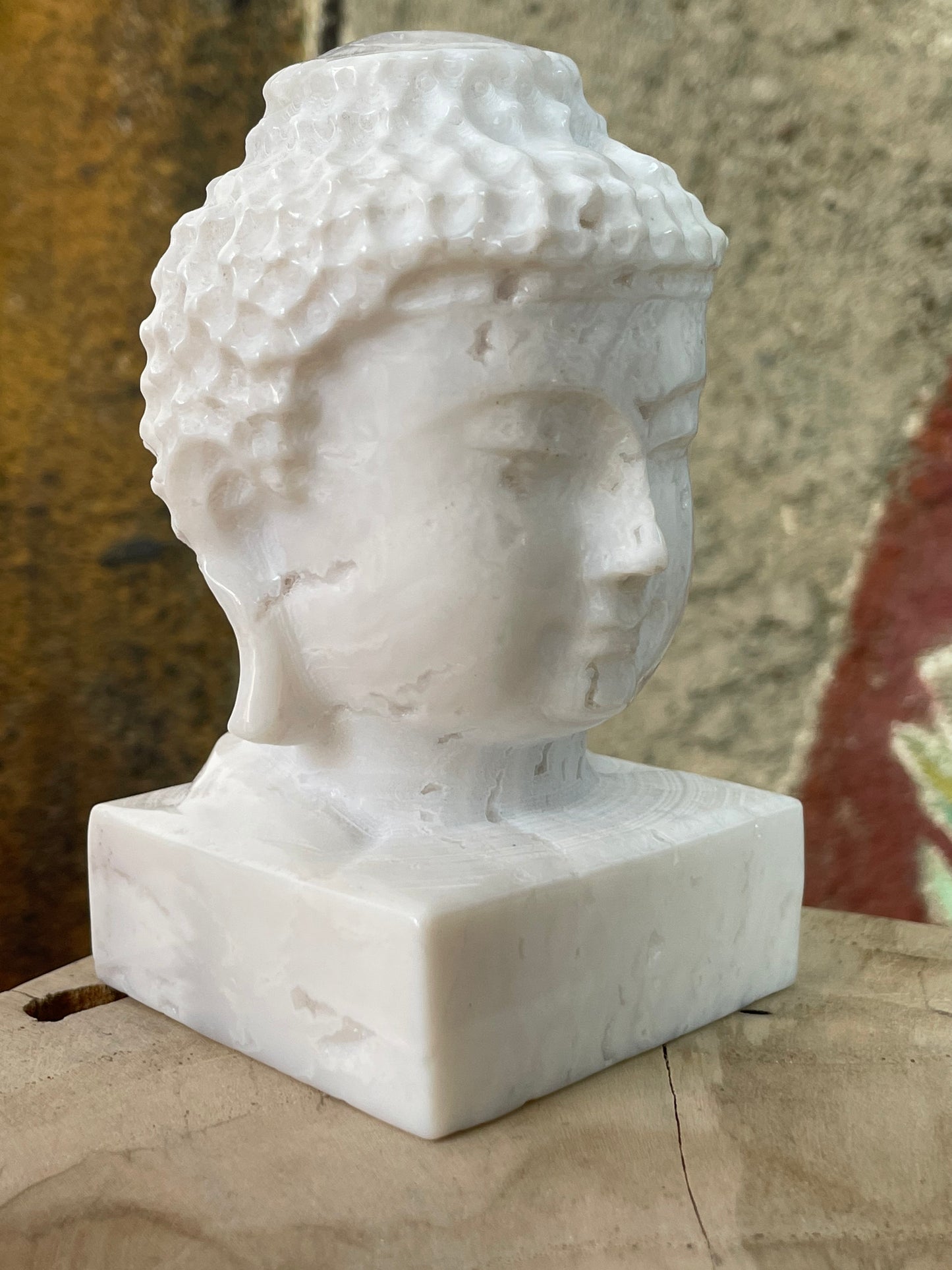 Buddha Sculpture White Lace Agate