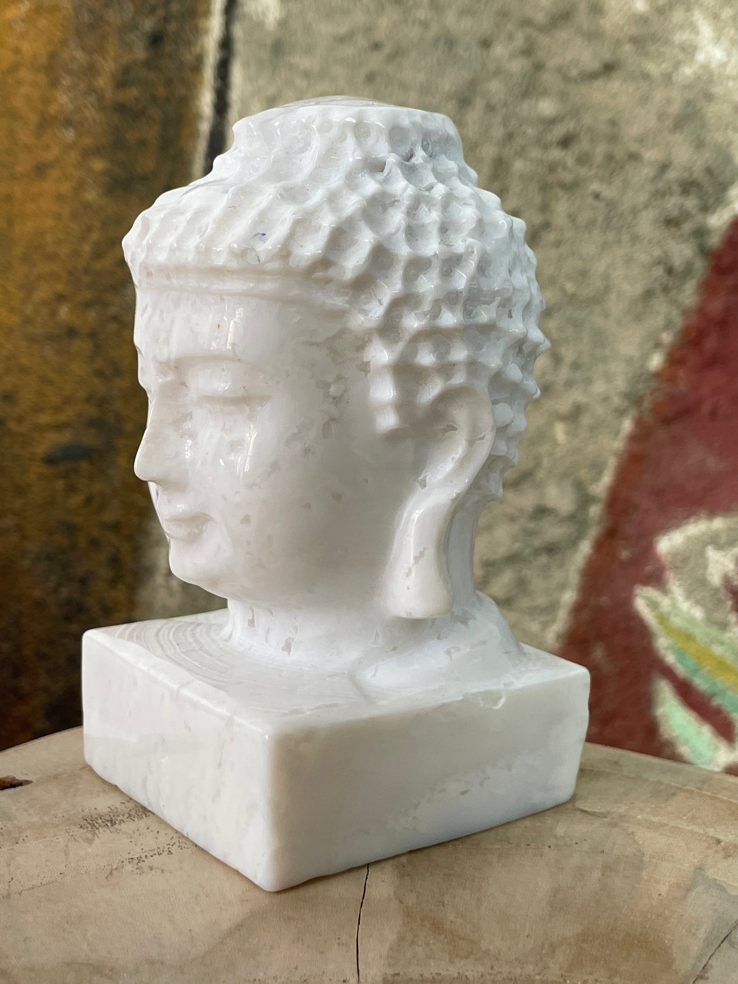 Buddha Sculpture White Lace Agate