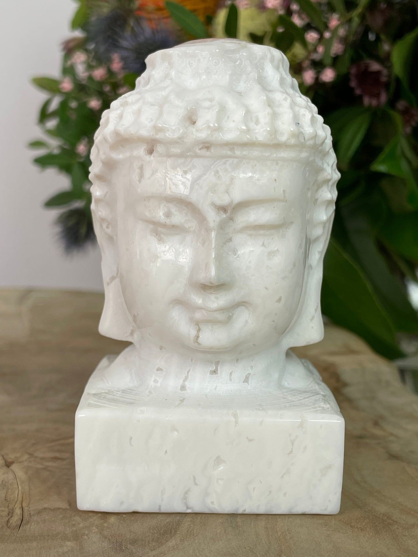 Buddha Sculpture White Lace Agate