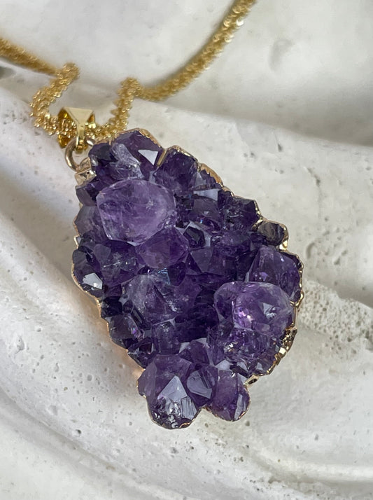 Amethyst Pendant from Uruguay II with Anchor Chain